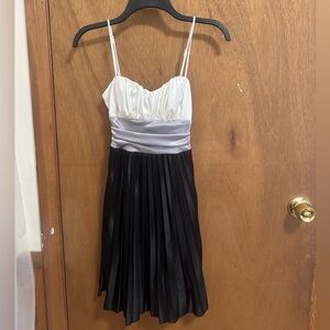 Speechless Black and White Pleated Midi Dress